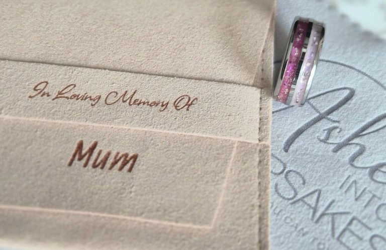 Custom Ashes Into Jewellery.